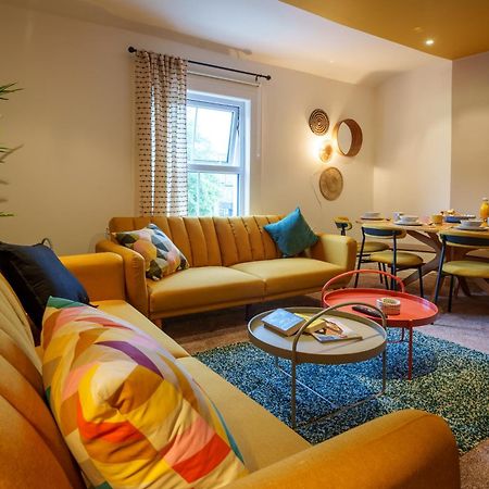 Stay With Airhgt @ Luxe Apartment In Central Harrogate Exterior photo